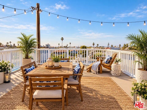 Tiny photo for 261 Highland Dr, Oxnard, CA 93035 (MLS # 26828665)
