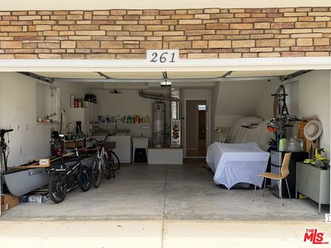 Tiny photo for 261 Highland Dr, Oxnard, CA 93035 (MLS # 26828665)