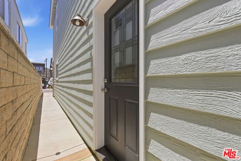 Tiny photo for 261 Highland Dr, Oxnard, CA 93035 (MLS # 26828665)