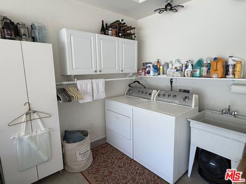 Tiny photo for 261 Highland Dr, Oxnard, CA 93035 (MLS # 26828665)