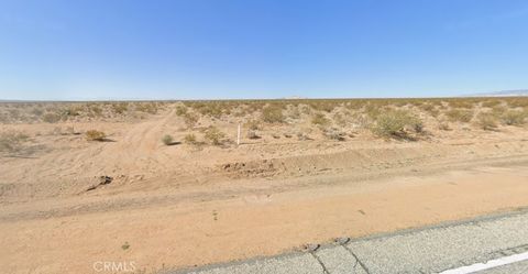 Photo of 220 Johnson Avenue, California City, CA 93505 (MLS # HD25272804)