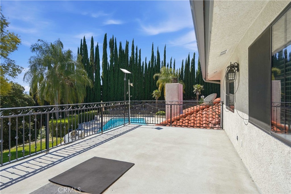 Castaic, California, 91384, United States, 8 Bedrooms Bedrooms, ,5 BathroomsBathrooms,Residential,Active,2052118