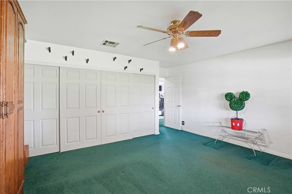 Castaic, California, 91384, United States, 8 Bedrooms Bedrooms, ,5 BathroomsBathrooms,Residential,Active,2052118