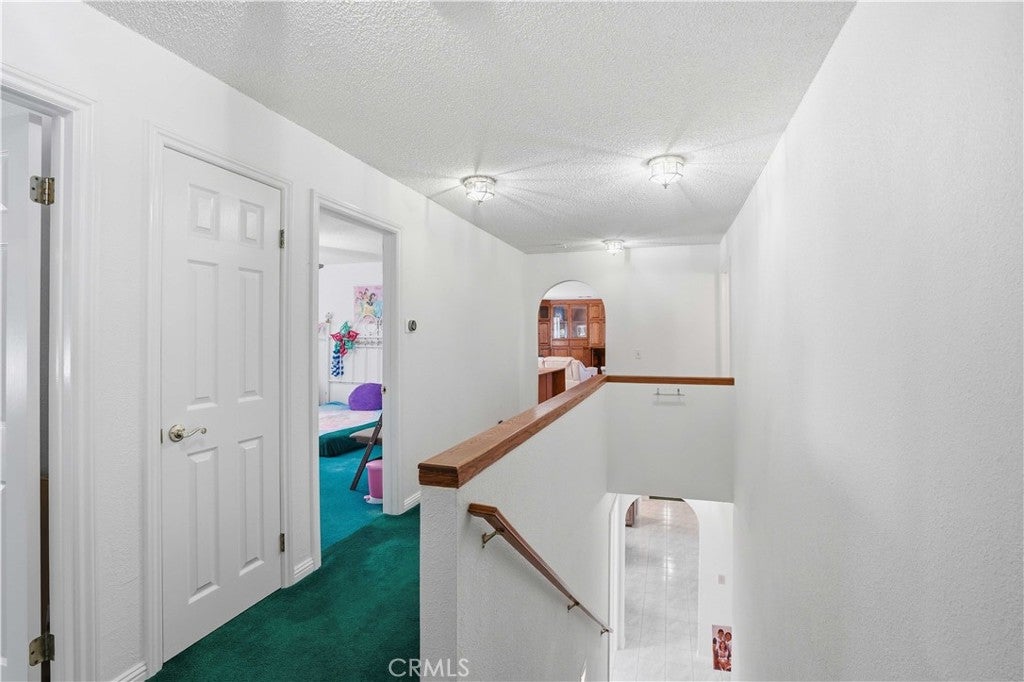 Castaic, California, 91384, United States, 8 Bedrooms Bedrooms, ,5 BathroomsBathrooms,Residential,Active,2052118