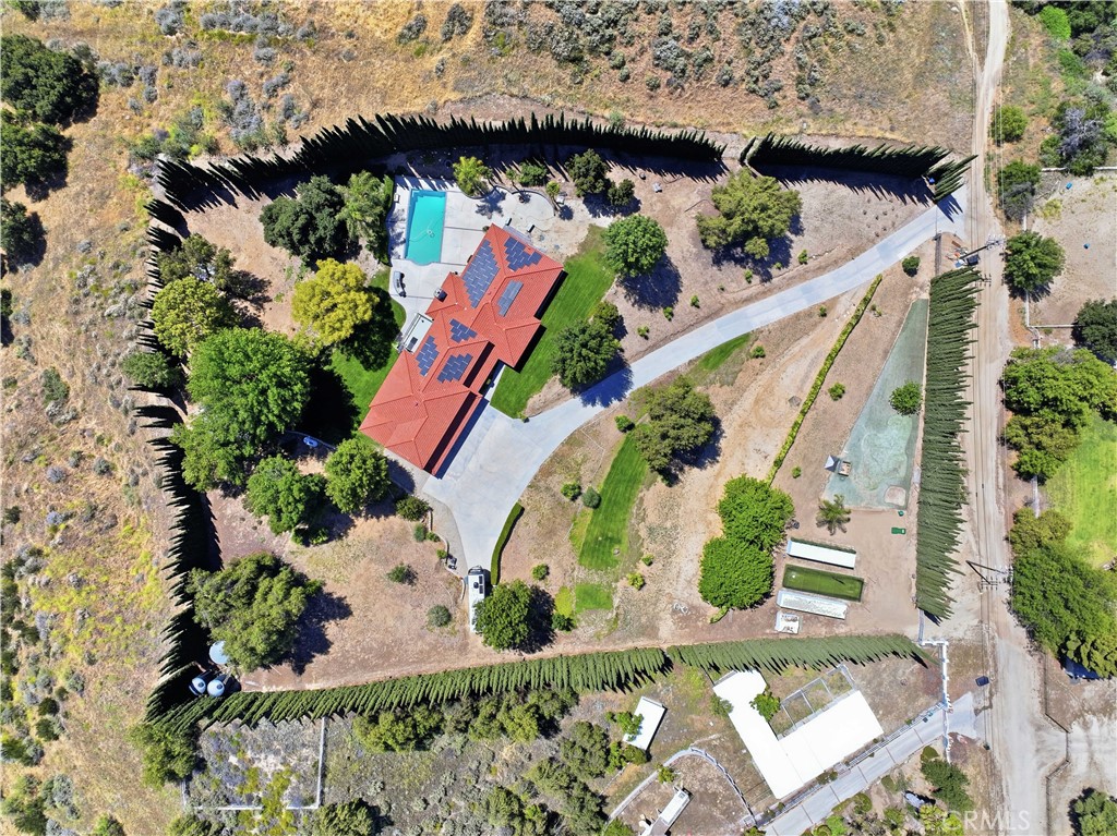 Castaic, California, 91384, United States, 8 Bedrooms Bedrooms, ,5 BathroomsBathrooms,Residential,Active,2052118