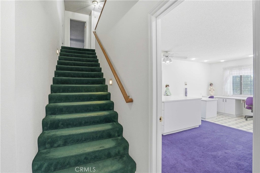 Castaic, California, 91384, United States, 8 Bedrooms Bedrooms, ,5 BathroomsBathrooms,Residential,Active,2052118