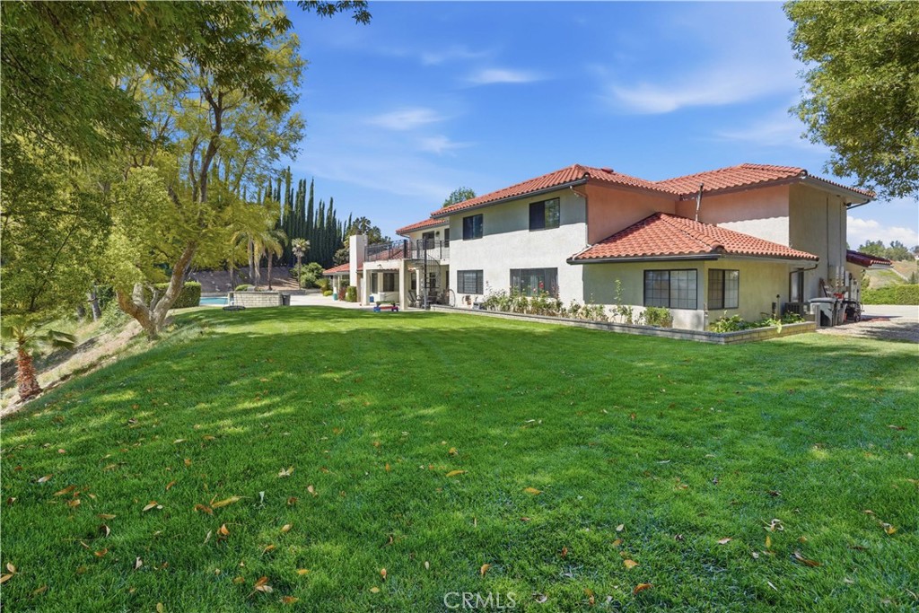 Castaic, California, 91384, United States, 8 Bedrooms Bedrooms, ,5 BathroomsBathrooms,Residential,Active,2052118