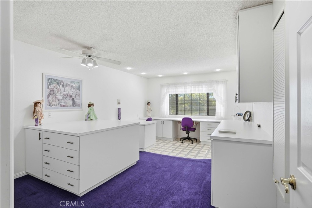 Castaic, California, 91384, United States, 8 Bedrooms Bedrooms, ,5 BathroomsBathrooms,Residential,Active,2052118