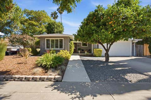Photo of 612 Cayuga Drive, San Jose, CA 95123 (MLS # ML82056626)