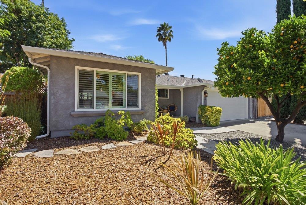 612 Cayuga Drive