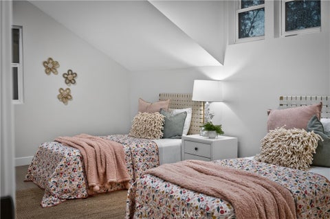 Tiny photo for 5506 Forest Cove Ln, Agoura Hills, CA 91301 (MLS # SR26147343)