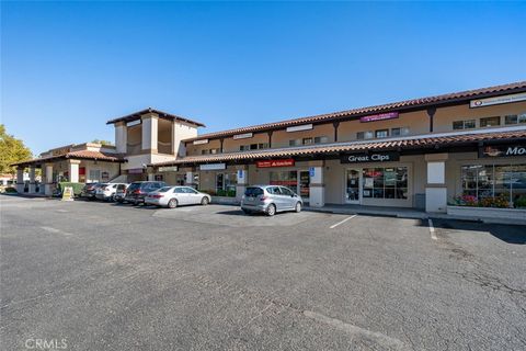 Photo of 578 Spring Street, Paso Robles, CA 93446 (MLS # NS25256523)