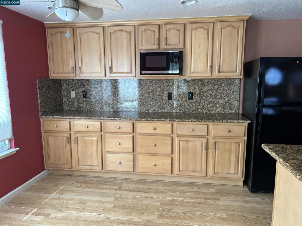 SOMERSET - Residential Lease