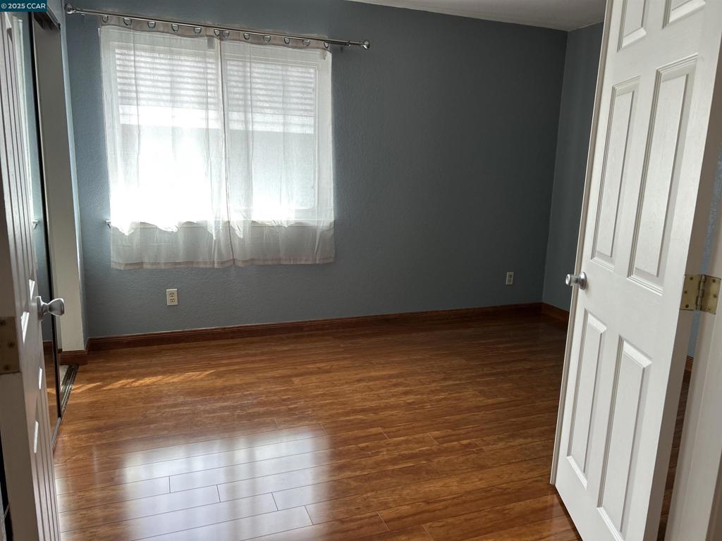 SOMERSET - Residential Lease