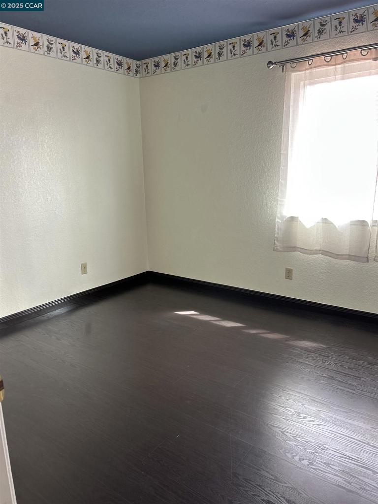 SOMERSET - Residential Lease