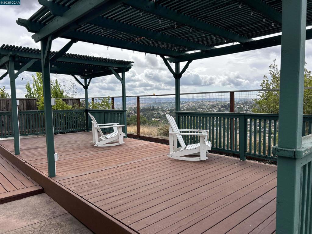 SOMERSET - Residential Lease