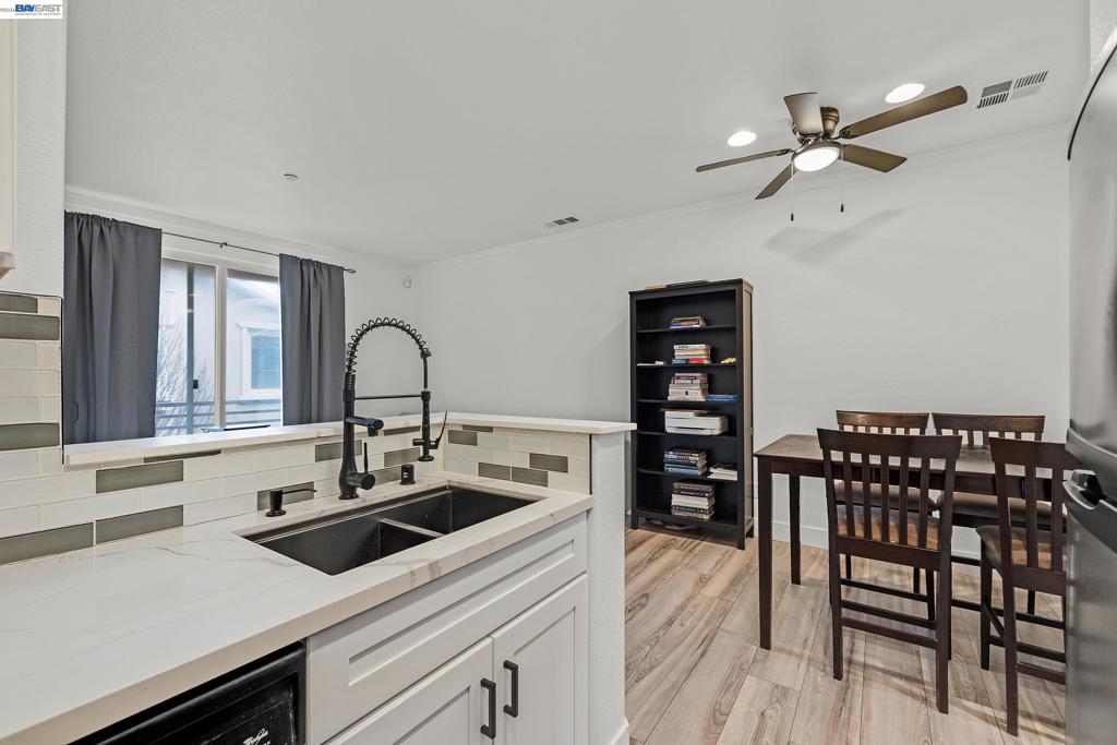 1594 Tucker St 56