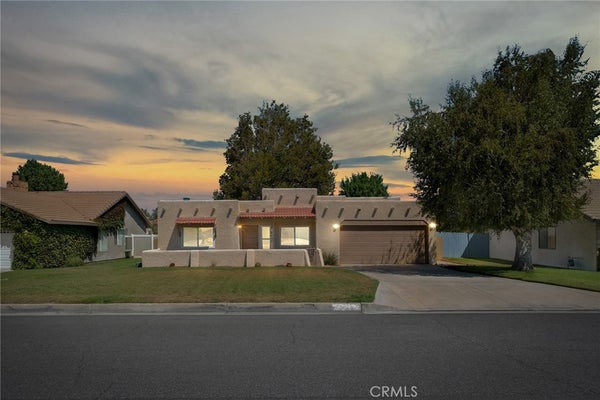 18440 MOUNTAIN MEADOWS DR, VICTORVILLE, CA 92395 - Image 787cf33b3cdf3f1fd2daa9ae09913d3f/4148874366