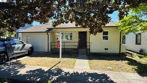 Photo of 5418 Solano Ave Ave, Richmond, CA 94805 (MLS # 41127943)