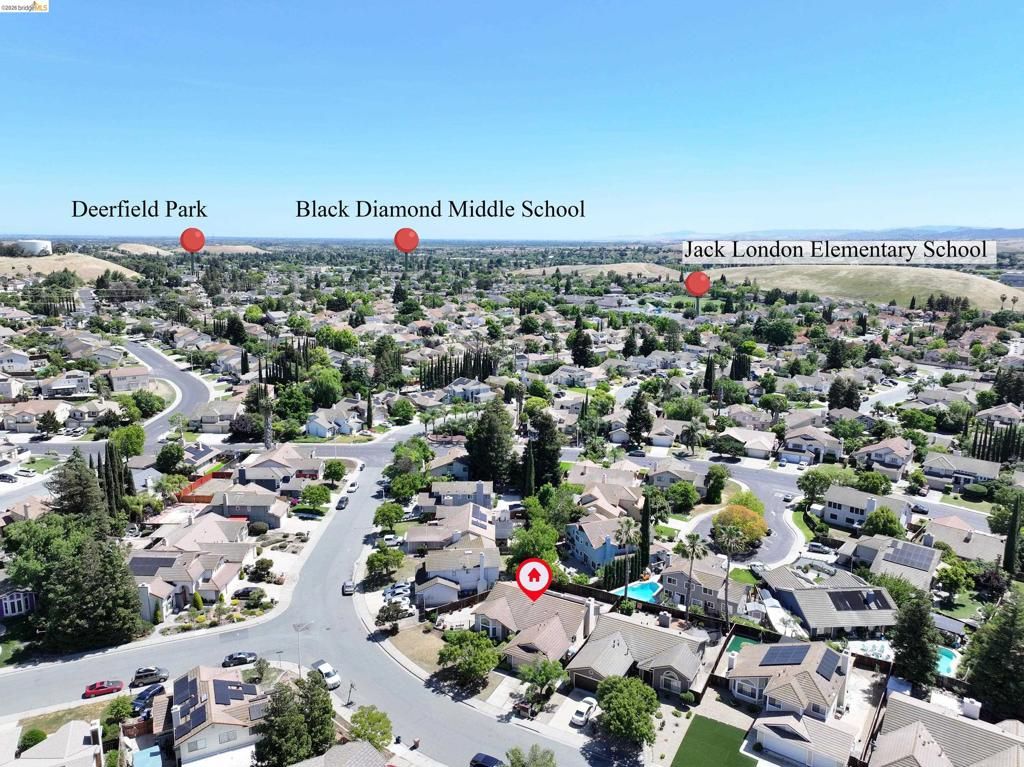 Photo of 2424 Whitetail Drive Dr, Antioch, CA 94531 (MLS # 41130885)