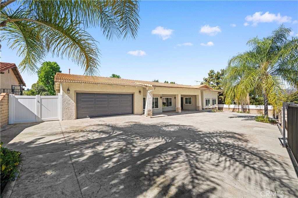 2521 Doubletree Ln