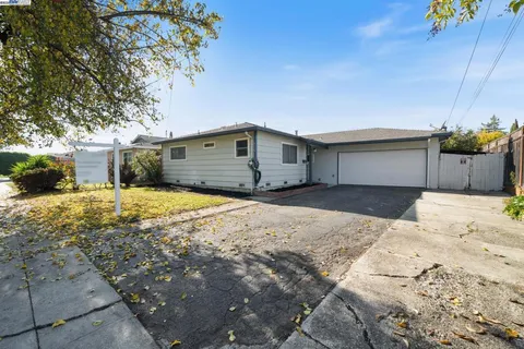 6449 Cedar Blvd, Newark, CA 94560 - MLS#: 41118893