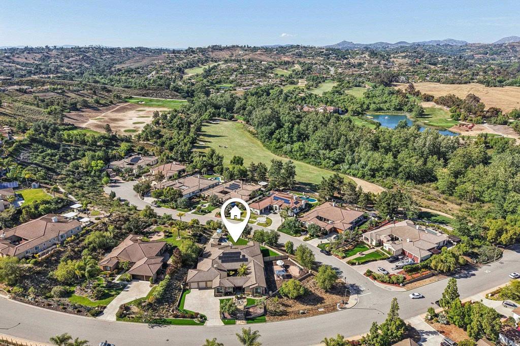 Fallbrook, California, 92028, United States, 4 Bedrooms Bedrooms, ,5 BathroomsBathrooms,Residential,Active,2042757