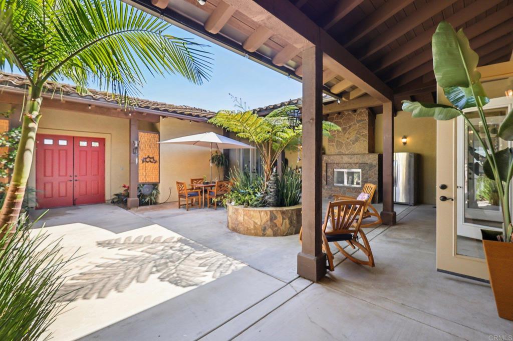 Fallbrook, California, 92028, United States, 4 Bedrooms Bedrooms, ,5 BathroomsBathrooms,Residential,Active,2042757