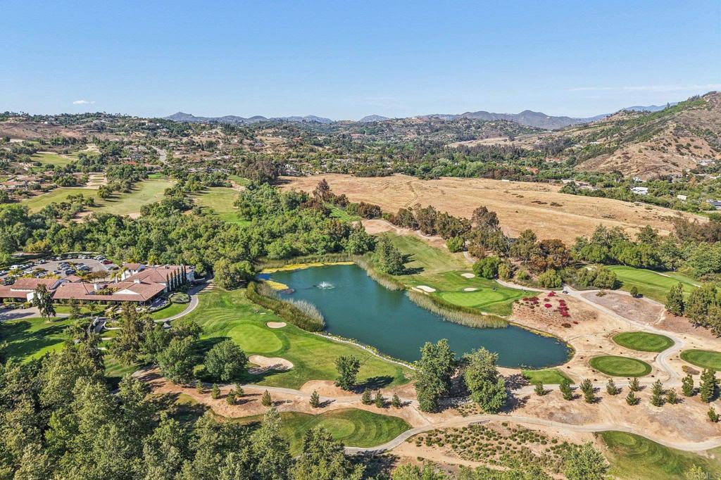 Fallbrook, California, 92028, United States, 4 Bedrooms Bedrooms, ,5 BathroomsBathrooms,Residential,Active,2042757