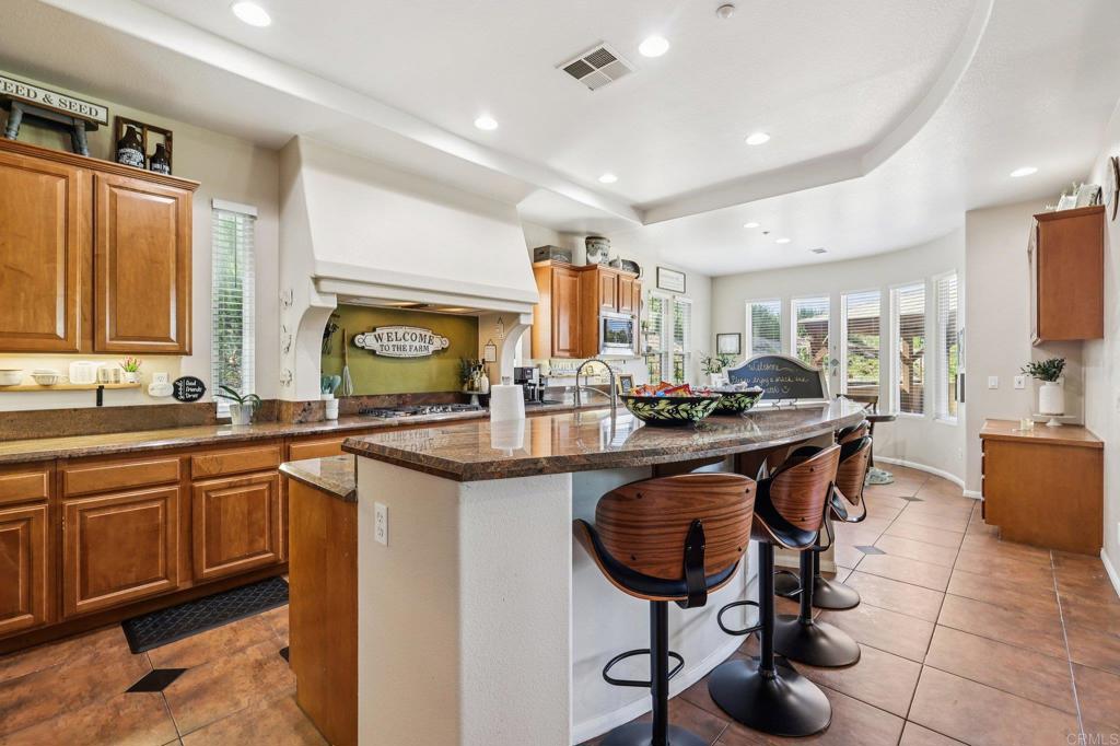 Fallbrook, California, 92028, United States, 4 Bedrooms Bedrooms, ,5 BathroomsBathrooms,Residential,Active,2042757