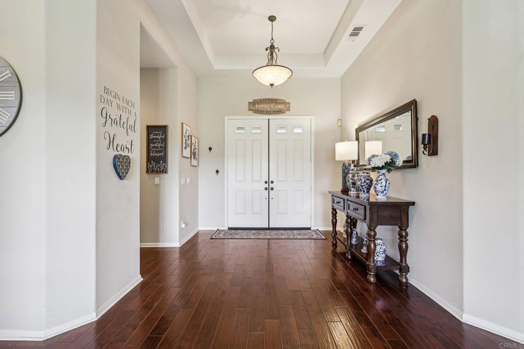 Fallbrook, California, 92028, United States, 4 Bedrooms Bedrooms, ,5 BathroomsBathrooms,Residential,Active,2042757