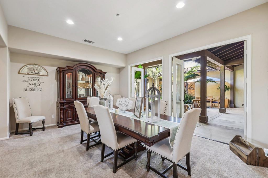 Fallbrook, California, 92028, United States, 4 Bedrooms Bedrooms, ,5 BathroomsBathrooms,Residential,Active,2042757