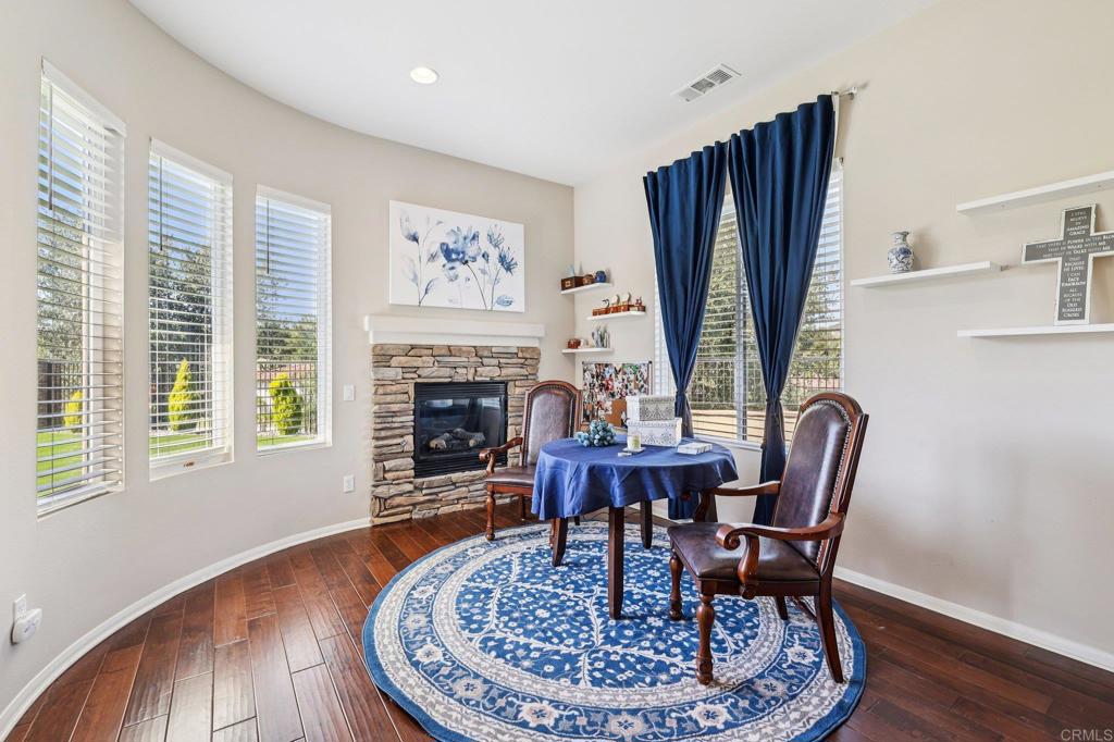 Fallbrook, California, 92028, United States, 4 Bedrooms Bedrooms, ,5 BathroomsBathrooms,Residential,Active,2042757