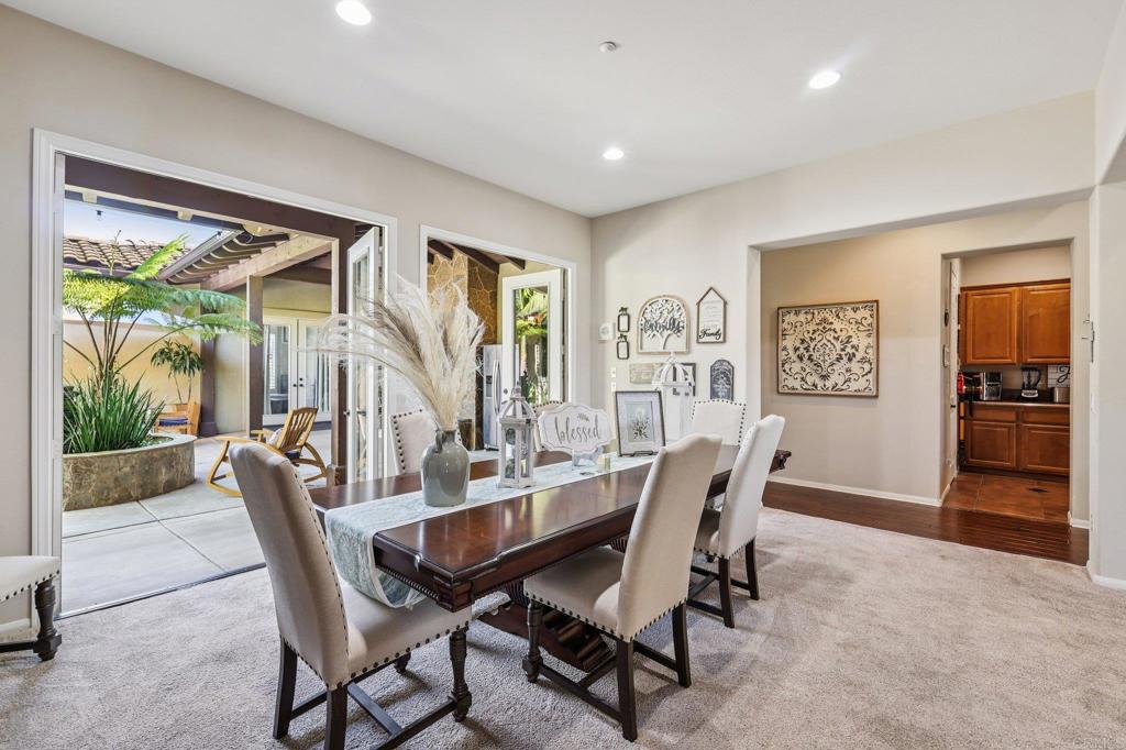 Fallbrook, California, 92028, United States, 4 Bedrooms Bedrooms, ,5 BathroomsBathrooms,Residential,Active,2042757