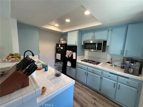 Tiny photo for 2305 Rockefeller Lane #A, Redondo Beach, CA 90278 (MLS # SB25242265)