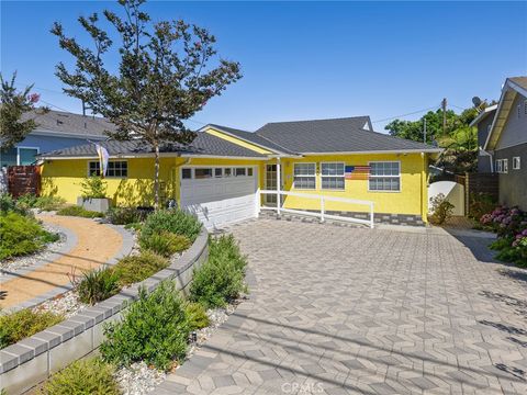 Photo of 640 California Street, El Segundo, CA 90245 (MLS # SB25201354)