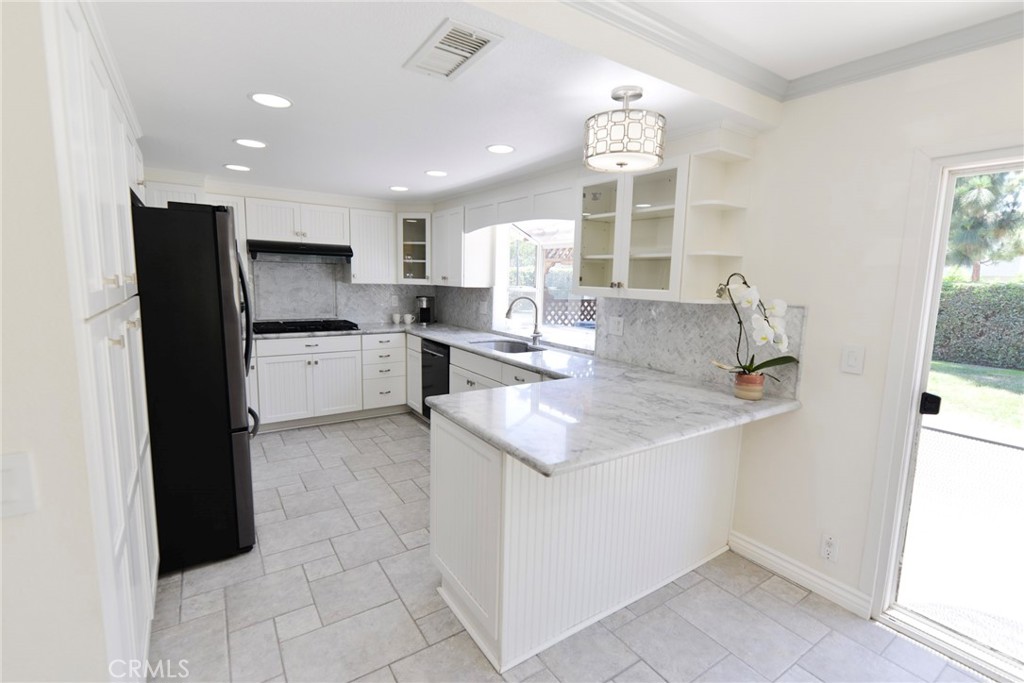 Stratford At Pacific (SP) - Residential Lease