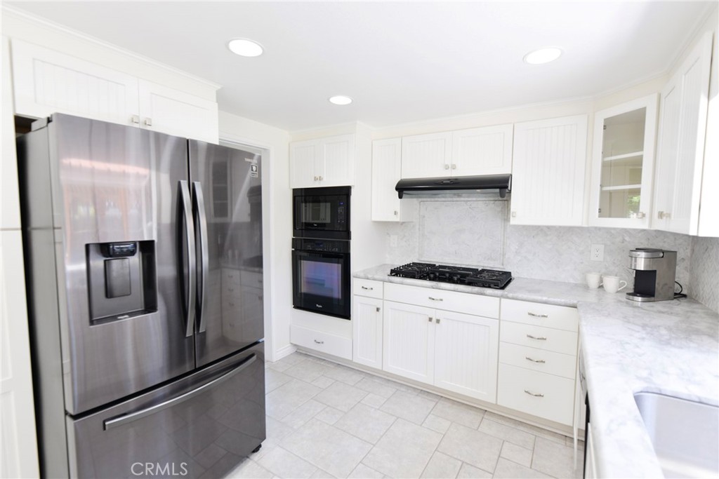 Stratford At Pacific (SP) - Residential Lease