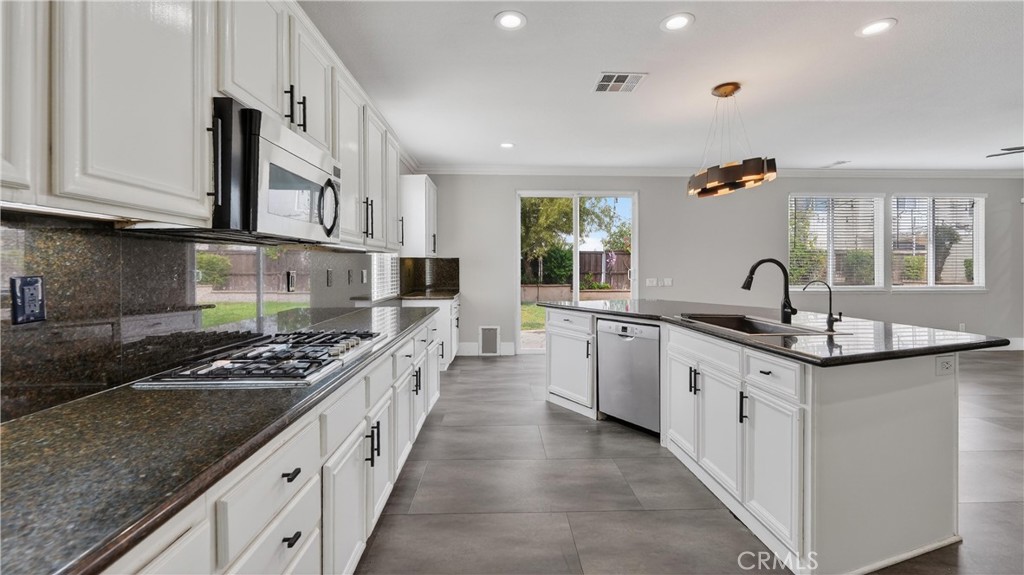 7197 Corona Valley