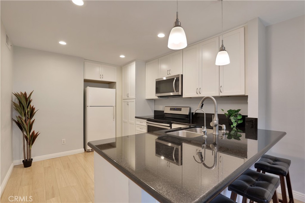 Laguna Village (LV) - Residential