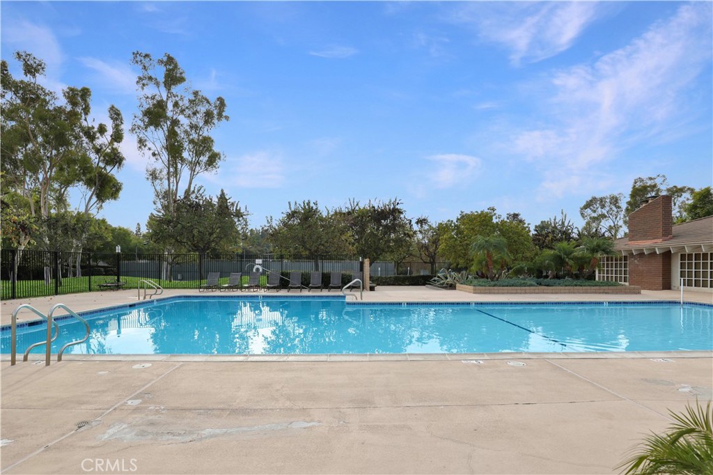 Laguna Village (LV) - Residential