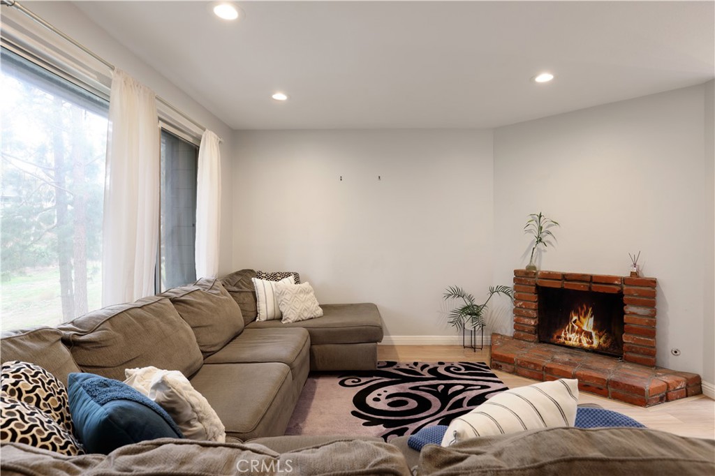 Laguna Village (LV) - Residential