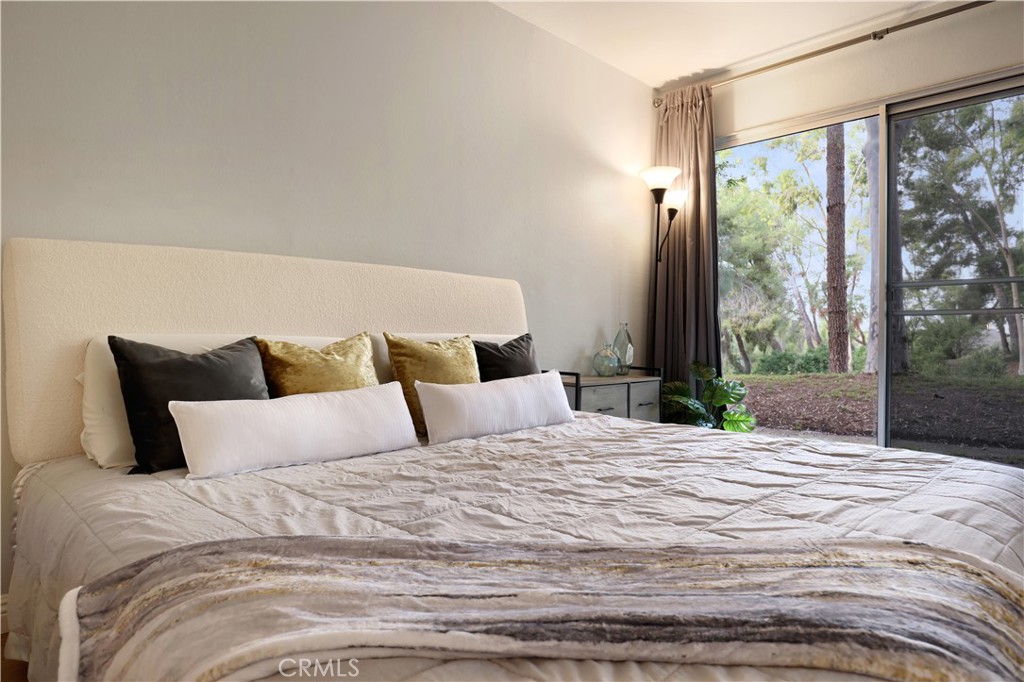 Laguna Village (LV) - Residential