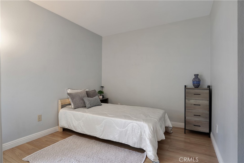 Laguna Village (LV) - Residential