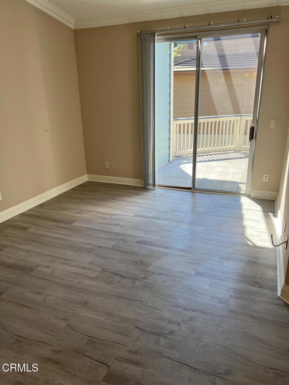 Camelot-595 - Residential Lease