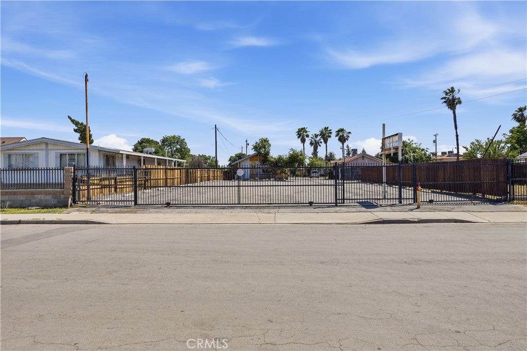 325 McCord Ave