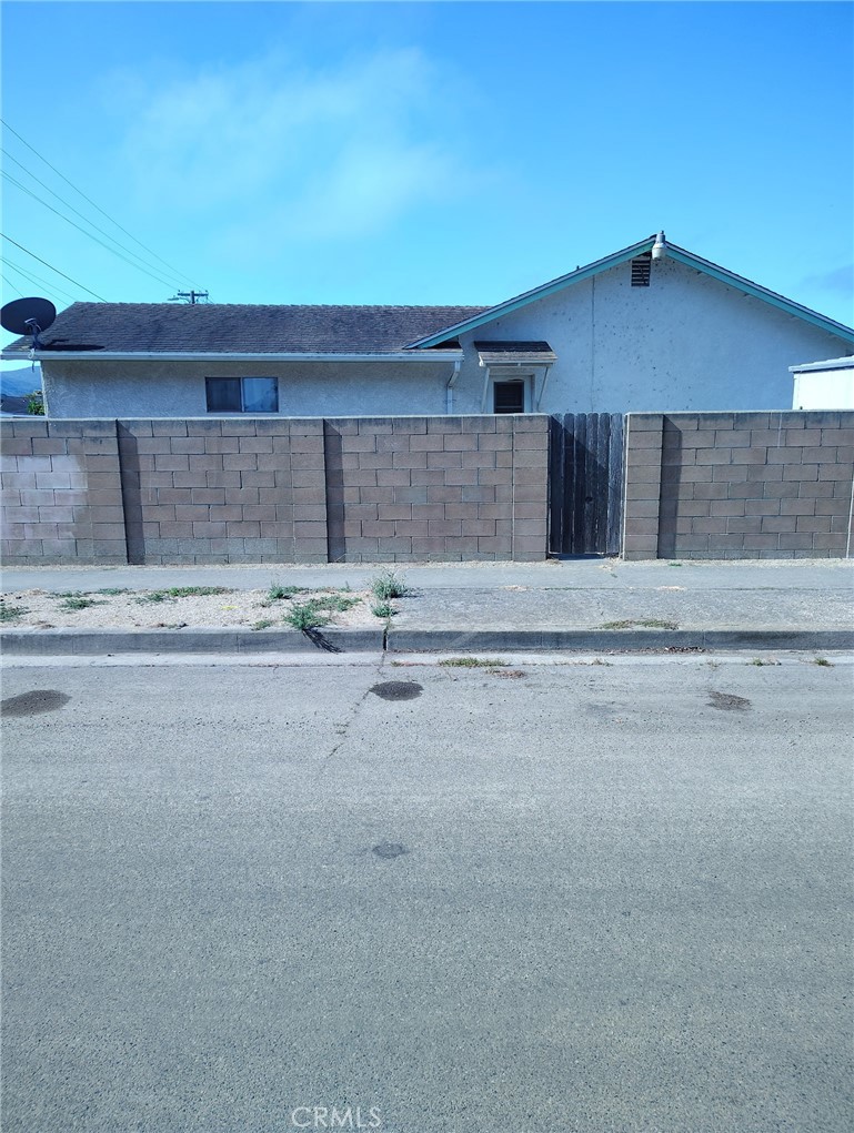 328 N X Street