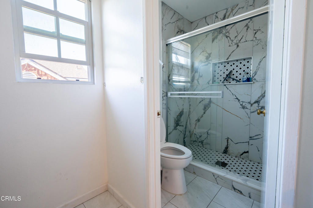 Americana 2 - 247802 - Residential