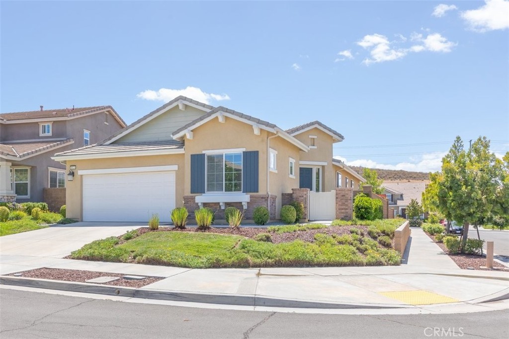 38121 SUMMER RIDGE Drive
