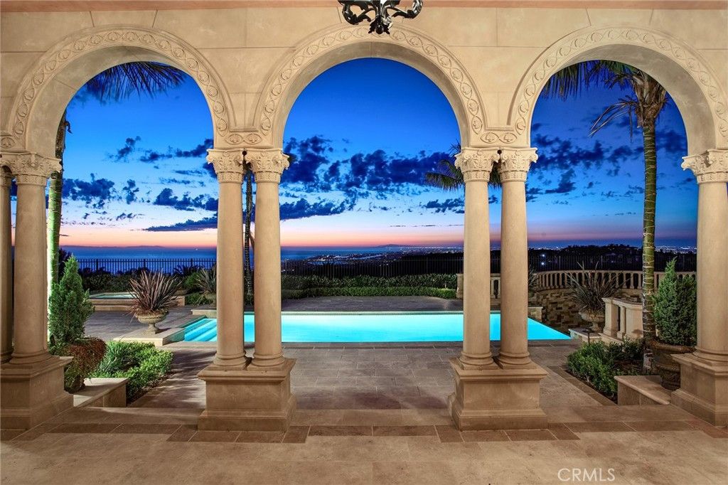 Photo of 12 Skyridge, Newport Coast, CA 92657 (MLS # NP25103644)